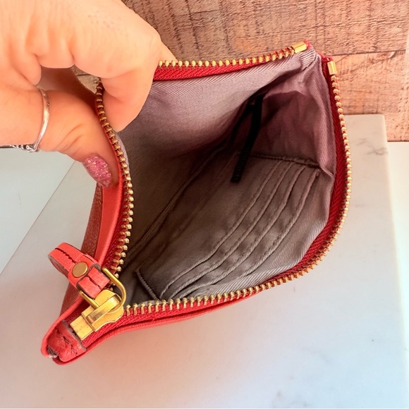 NWOT Fossil Keely Colorblock Leather Wristlet - Picture 6 of 6
